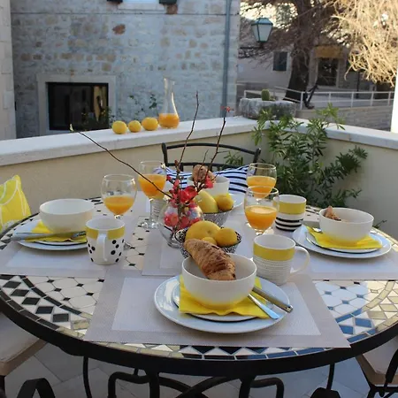 Sunny & Modern By The Sea Appartement *