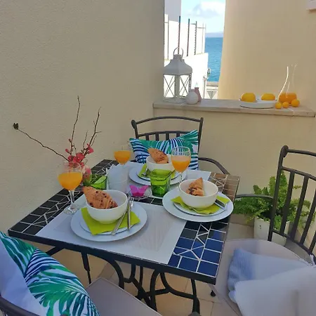 Sunny & Modern By The Sea * Bol