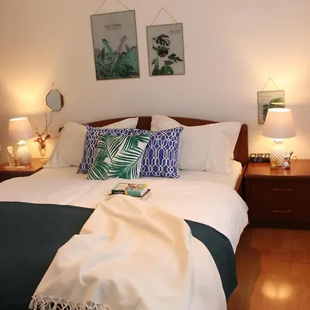 Apartment Sunny & Modern By The Sea